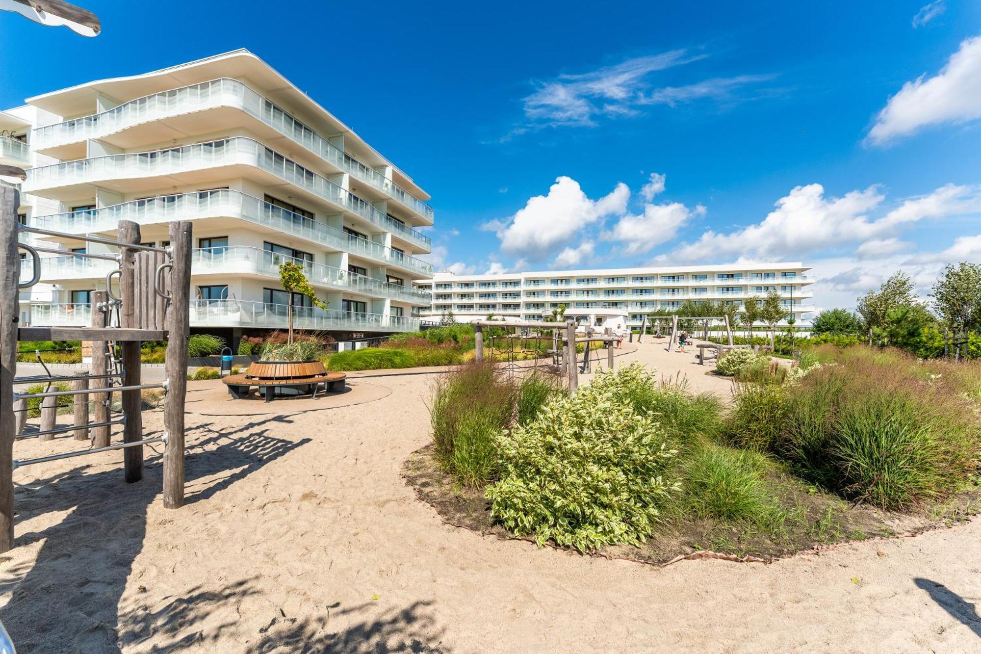 Apartamenty Lighthouse - Polanki Aqua - Blue Kolobrzeg Exterior photo